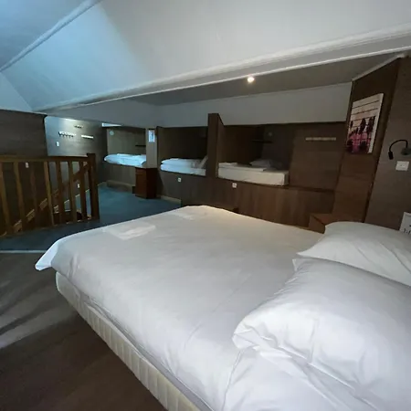 Amazonia * דיז'ון